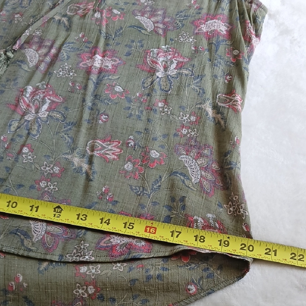 St. John's Bay Olive Green Floral Tassel Camisole - Picture 6 of 12